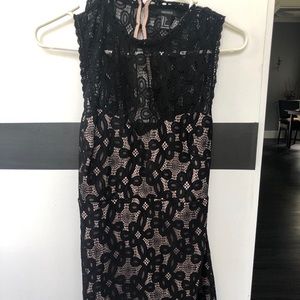 Forever 21 Dresses - Lace cut out back dress Forever 21 Dresses - Lace cut out back dress